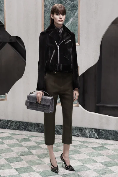 Look 11